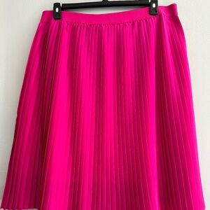 A NEW DAY PLEADED FUSHIA SKIRT